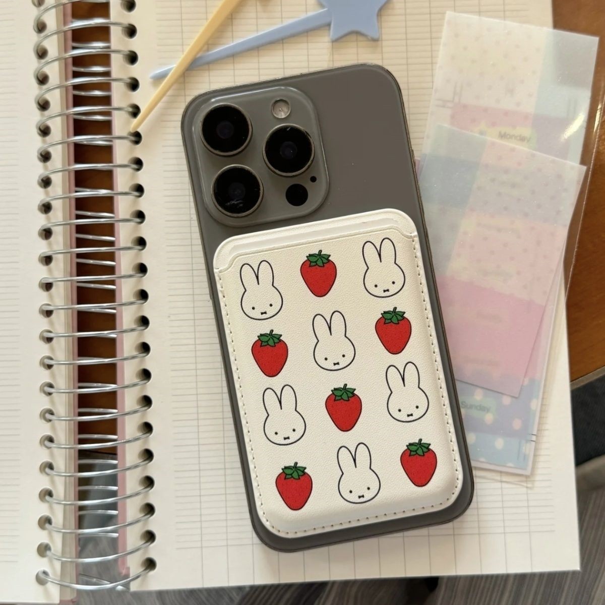 Kawaii Miffy Konijn Magnetisch - Strawberry Huller recensie en prijs
